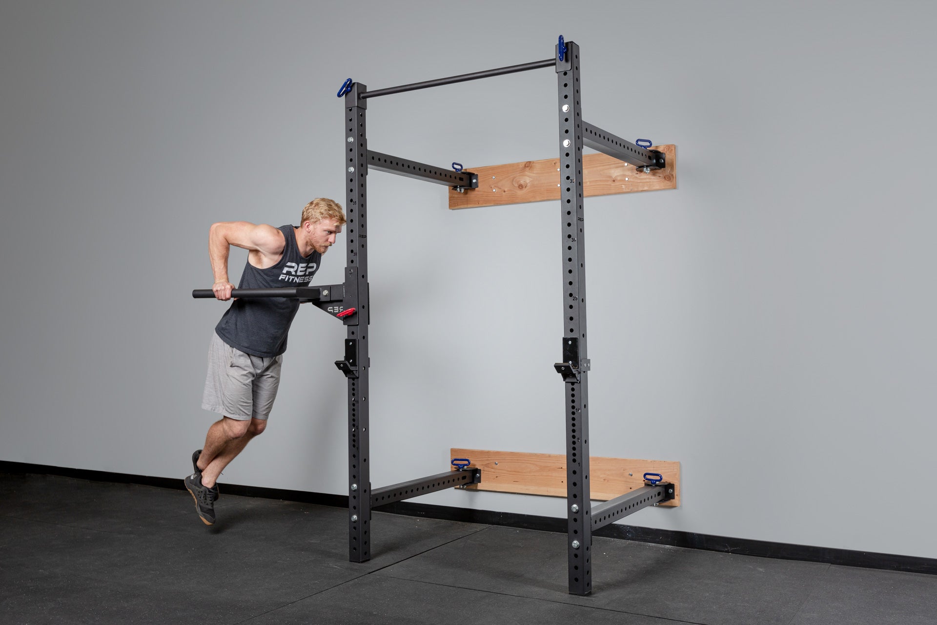 foldable squat rack canada