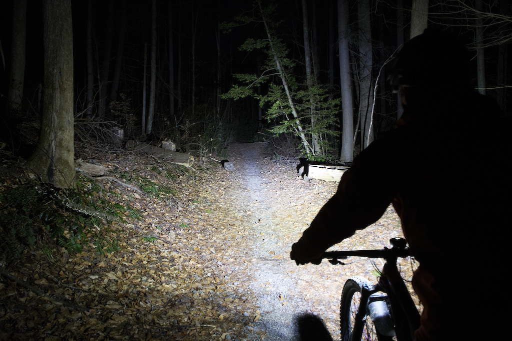 best mountain bike night lights