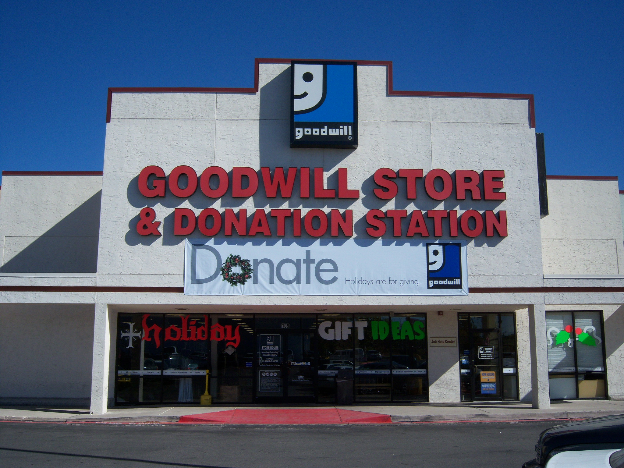 biggest goodwill in san antonio