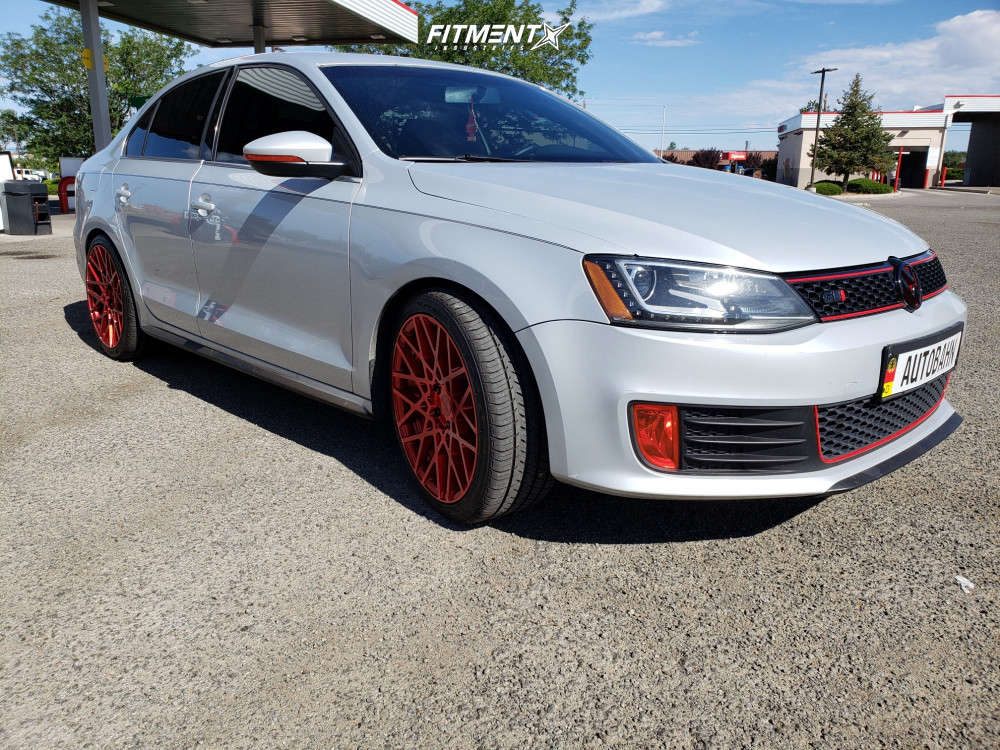 bolt pattern 2013 jetta