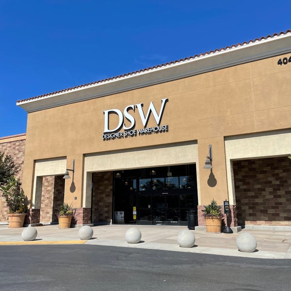 dsw chino