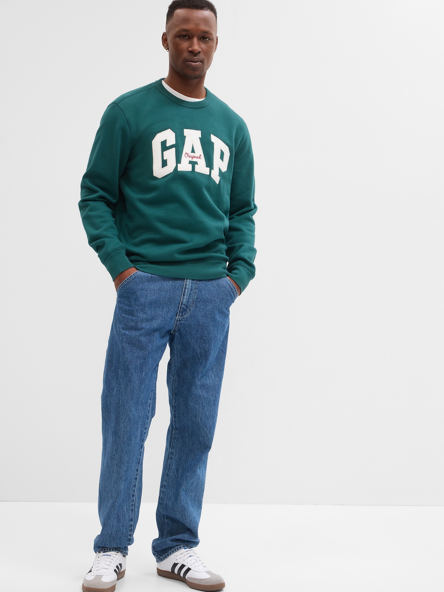 gap crewneck