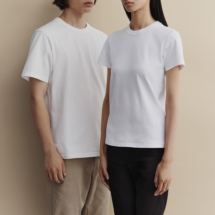 uniqlo tshirts