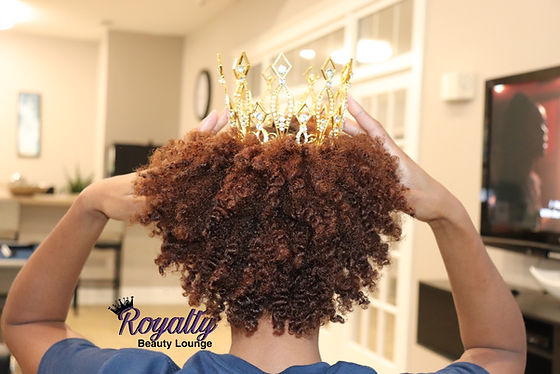 royalty beauty lounge