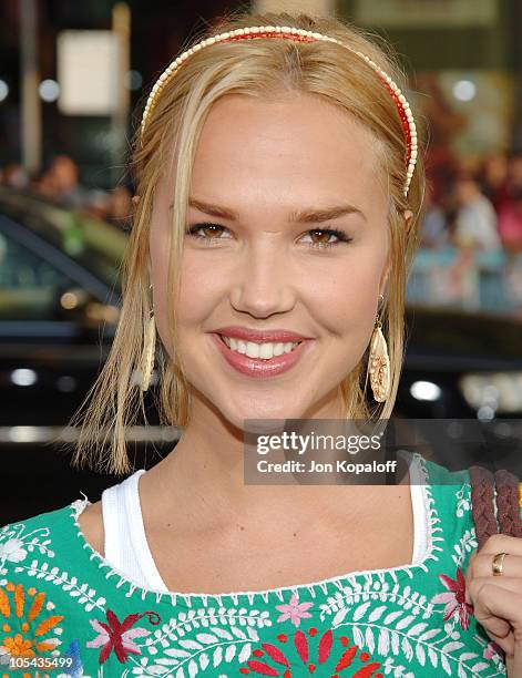 pictures of arielle kebbel