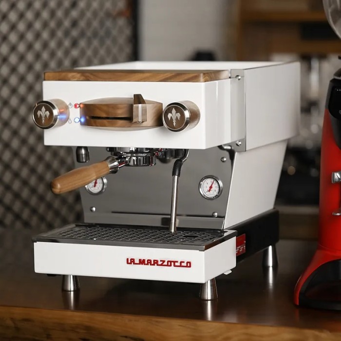 cafetera la marzocco mini