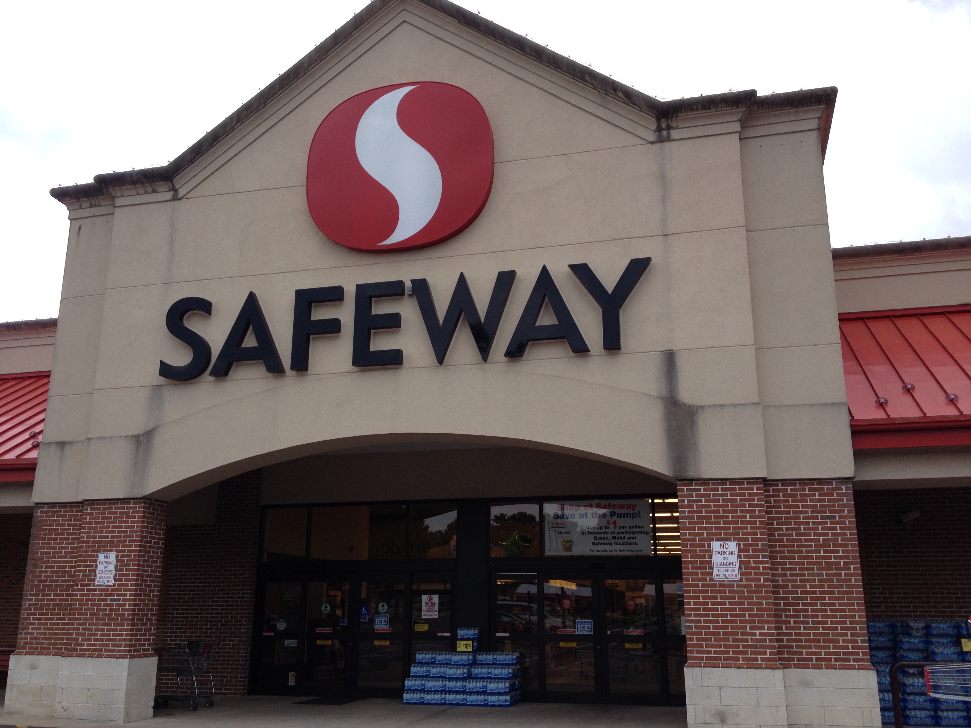 call safeway near me