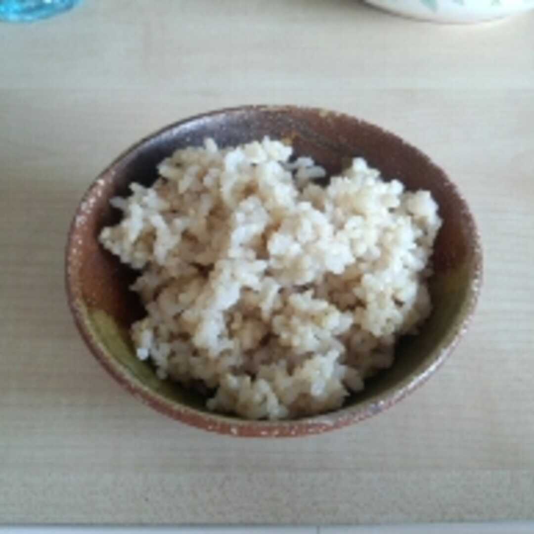 calories in 300 gm rice