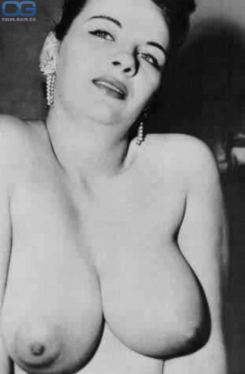 carolyn jones naked