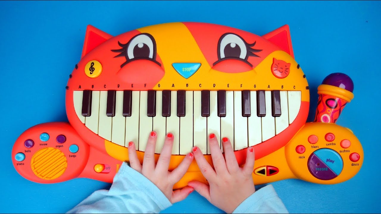 cat piano keyboard