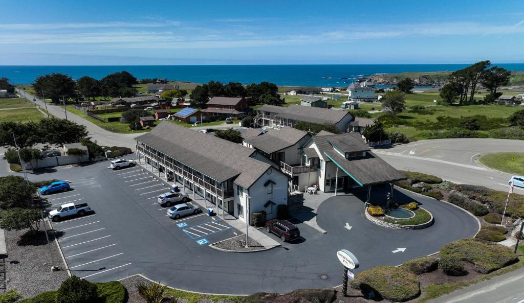 dolphin inn fort bragg