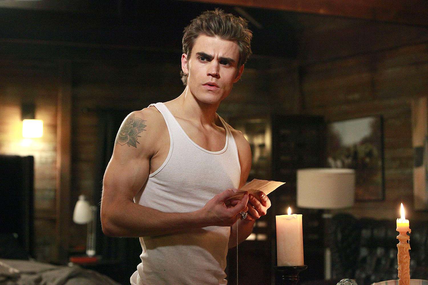 who plays stefan salvatore in the vampire diaries