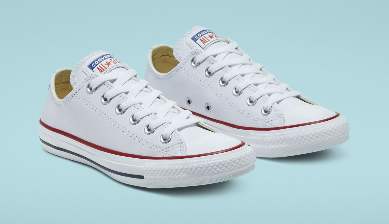 chuck taylor all star leather low top