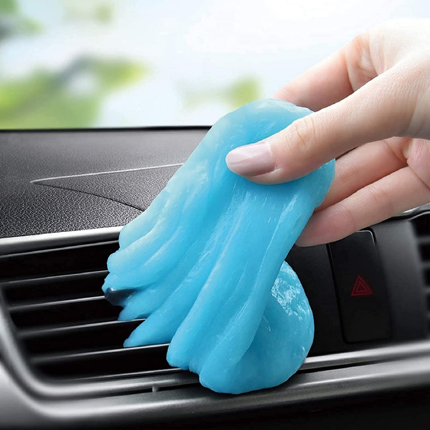 cleaning putty car