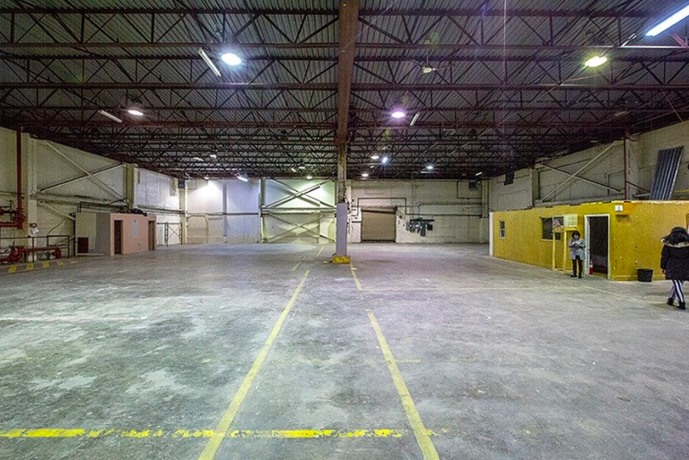 commercial warehouses for rent near me