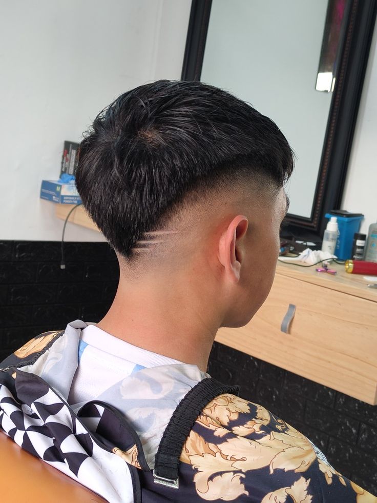 corte de cabello en v hombre