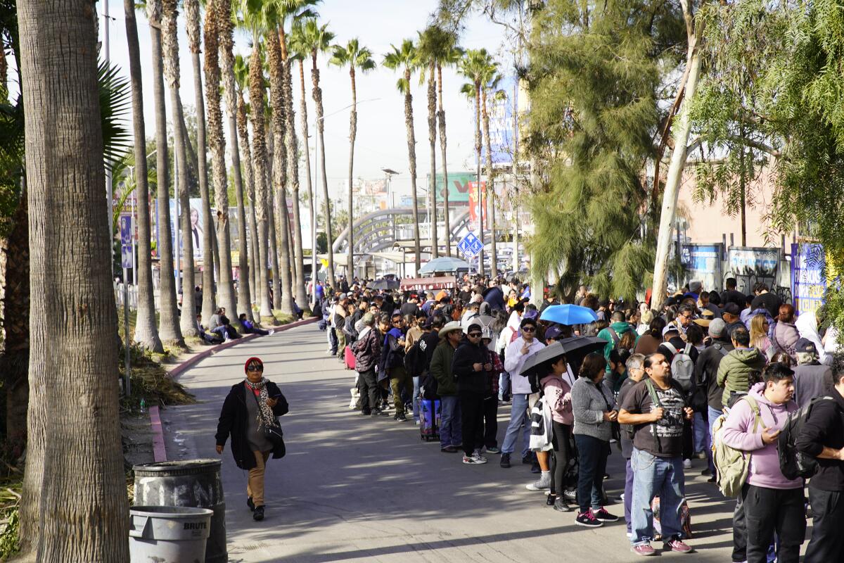 crossing border wait times