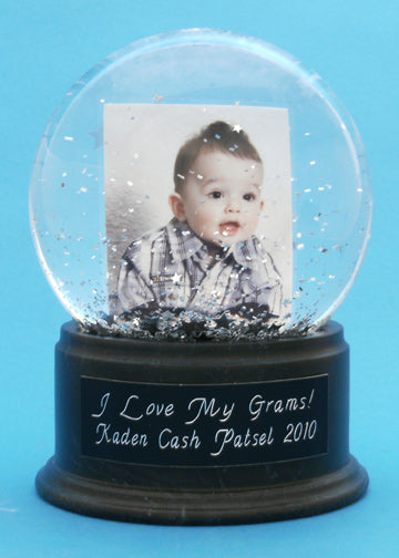 customized snow globes