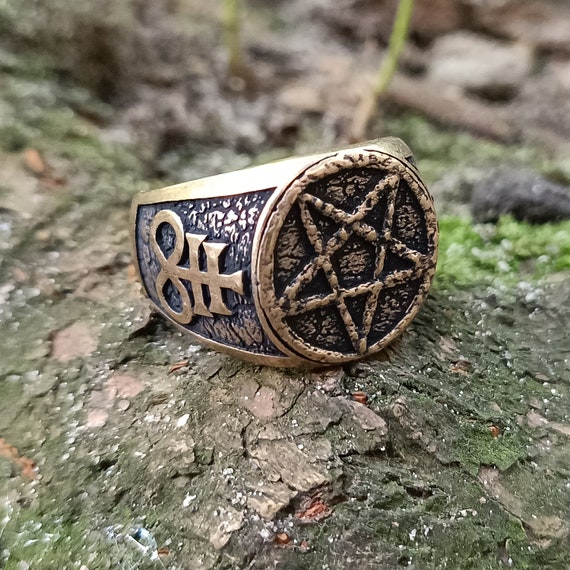 satanic rings