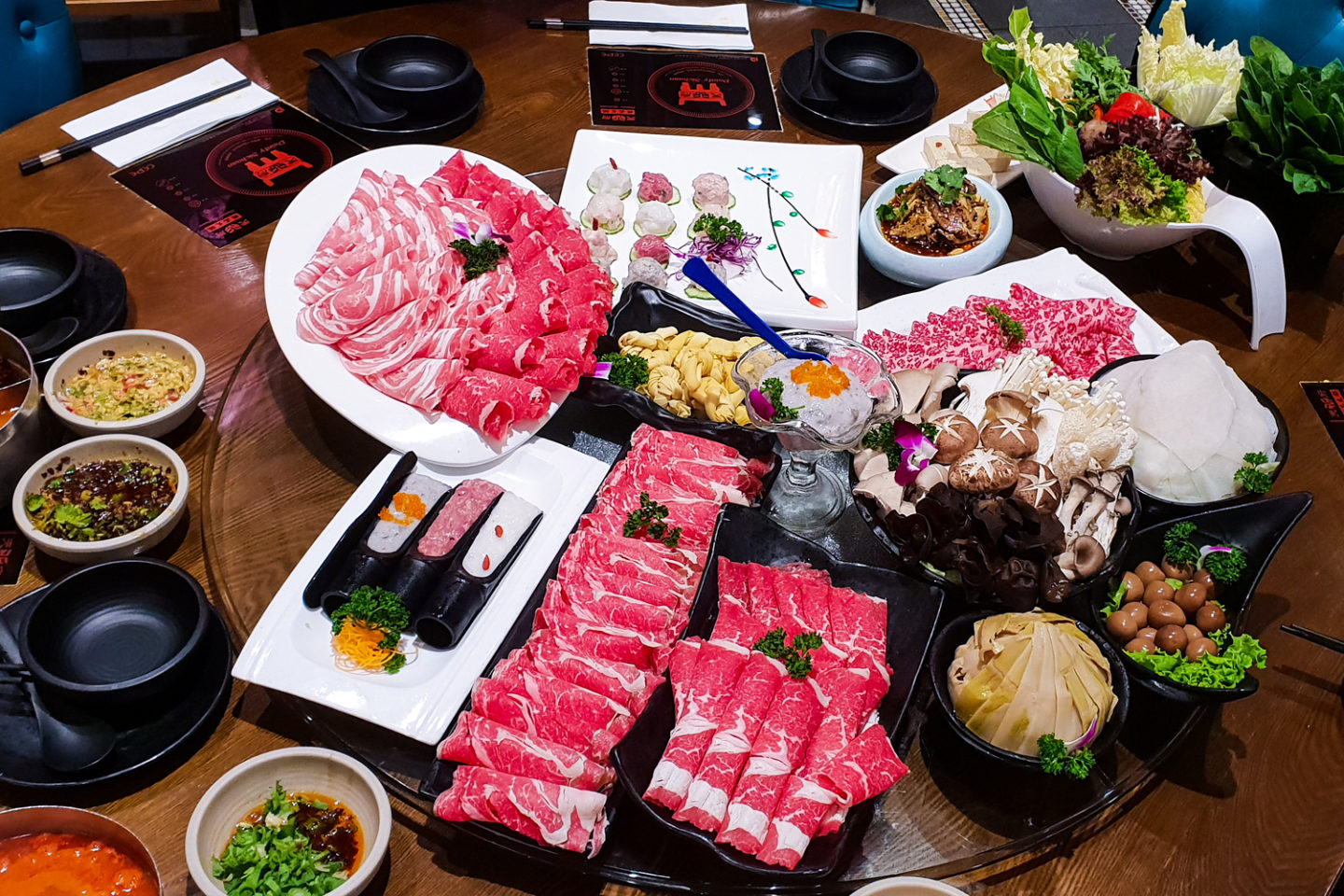 dainty sichuan hot pot