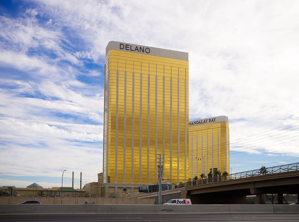 delano hotel vegas reviews