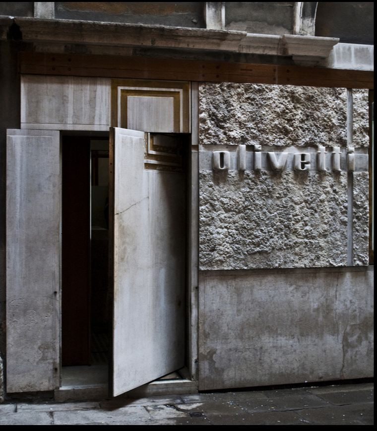 carlo scarpa doors