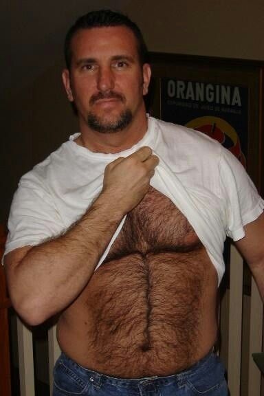 hairy muscle daddy