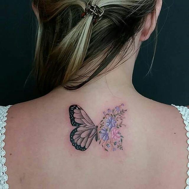 tatuaje mariposas espalda mujer