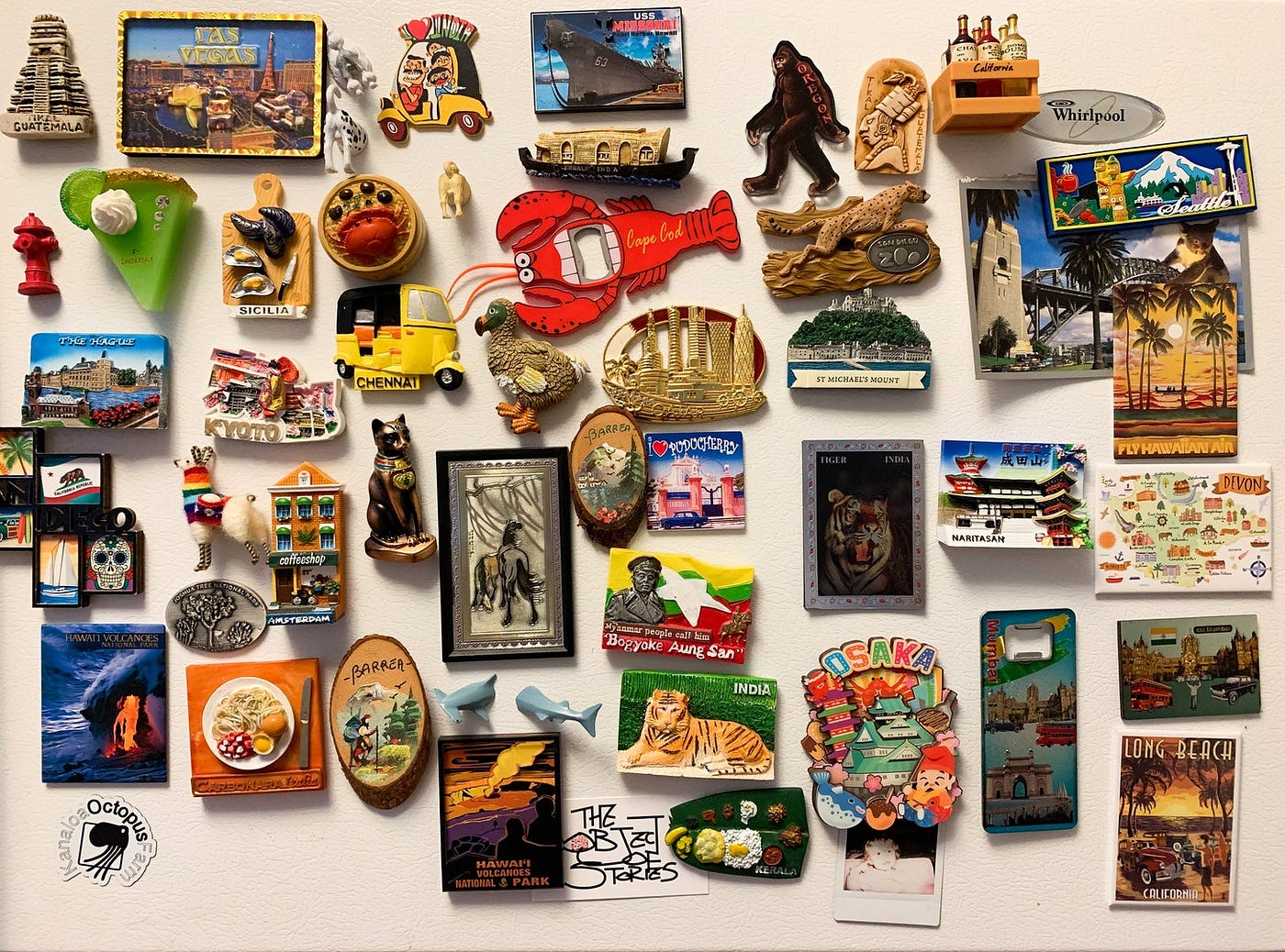 souvenir fridge magnets