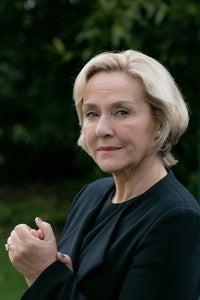 amanda burton wikipedia