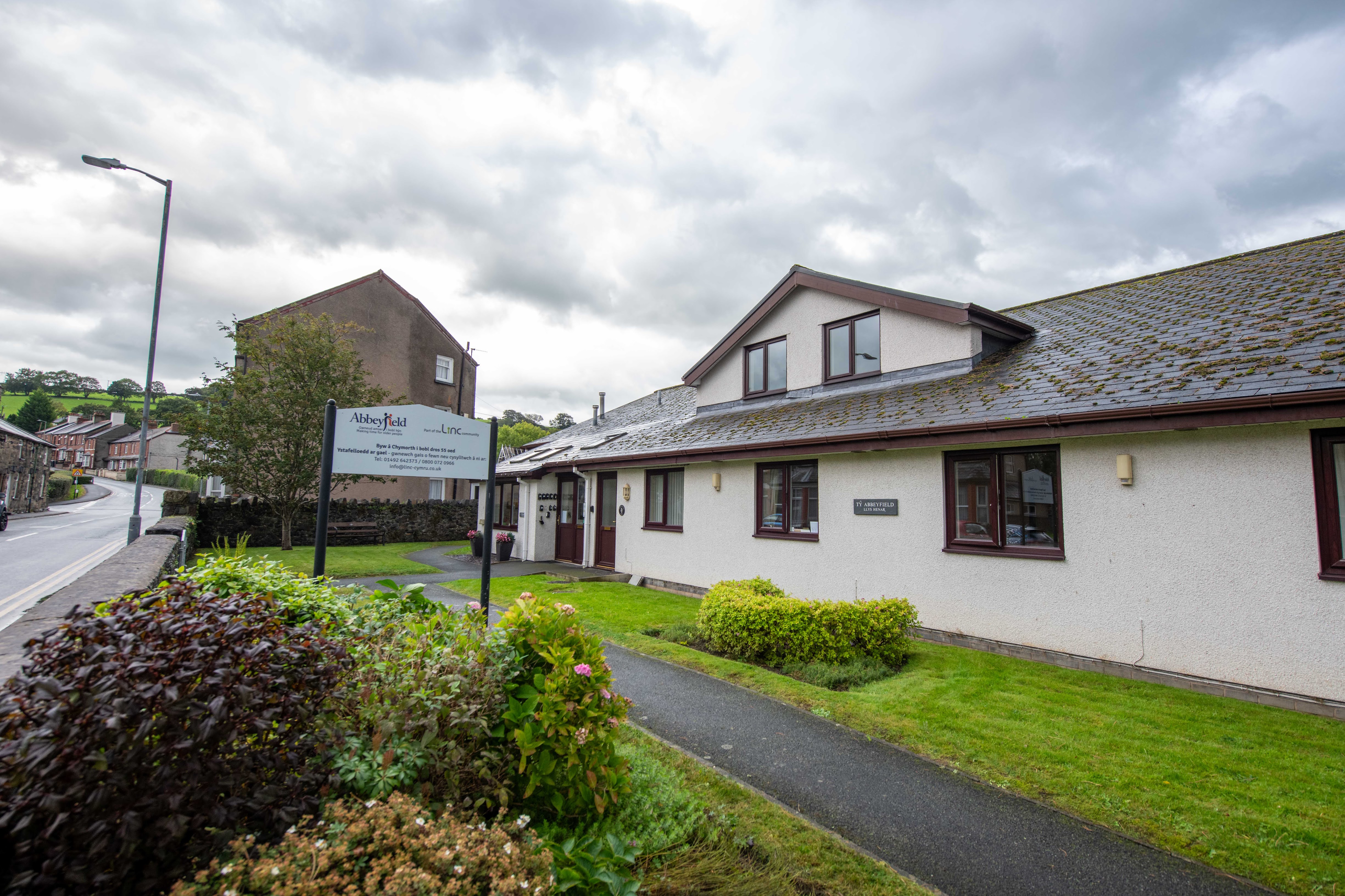 over 55 retirement bungalows to rent in wales