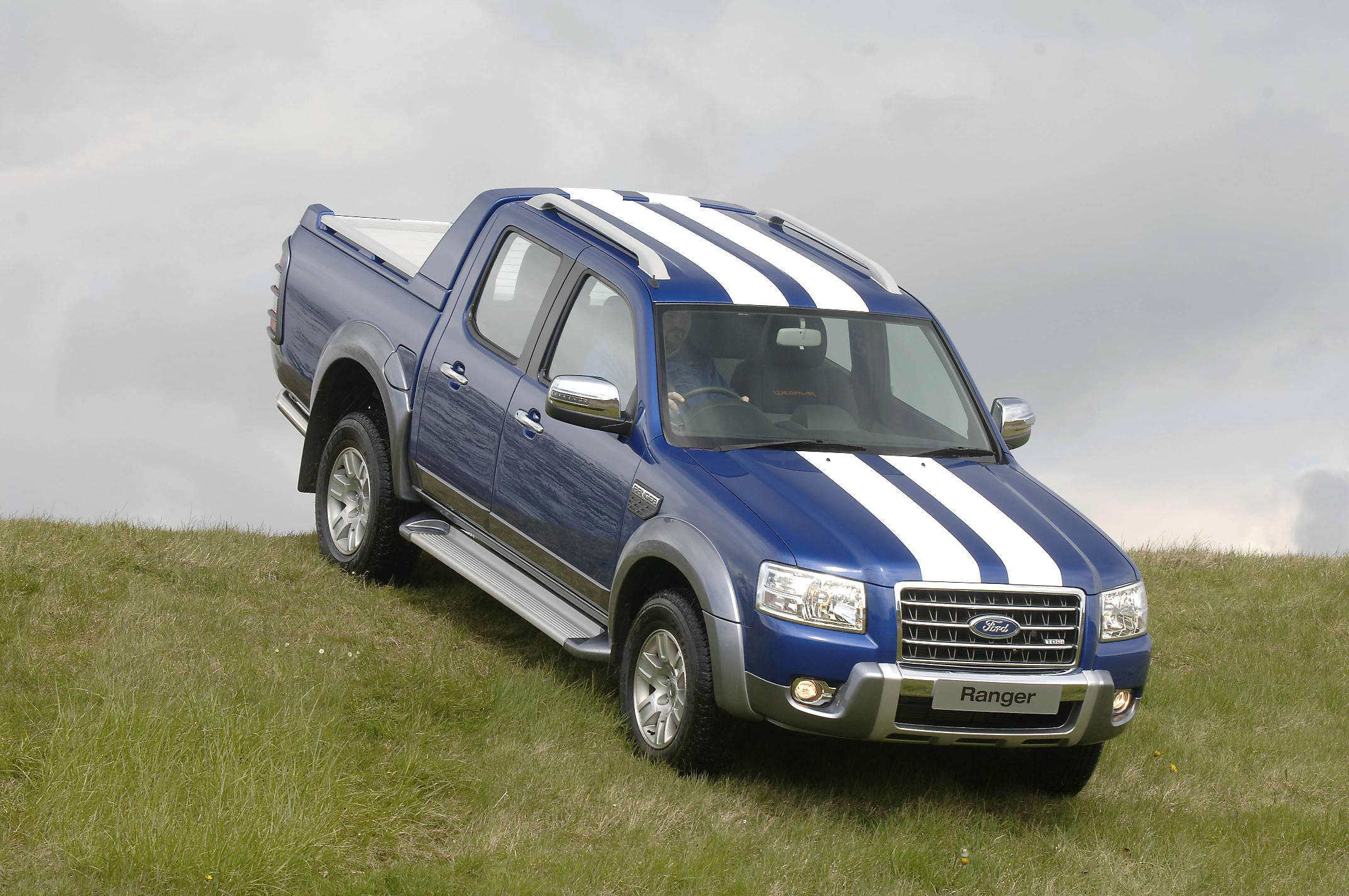 best used pickup trucks under 10000 uk