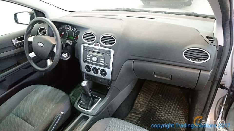 ford focus interior 2007