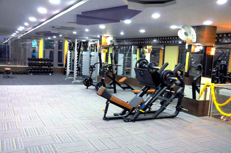 gyms in hitech city