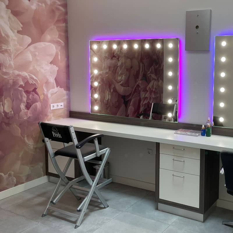 hair salon dressing table