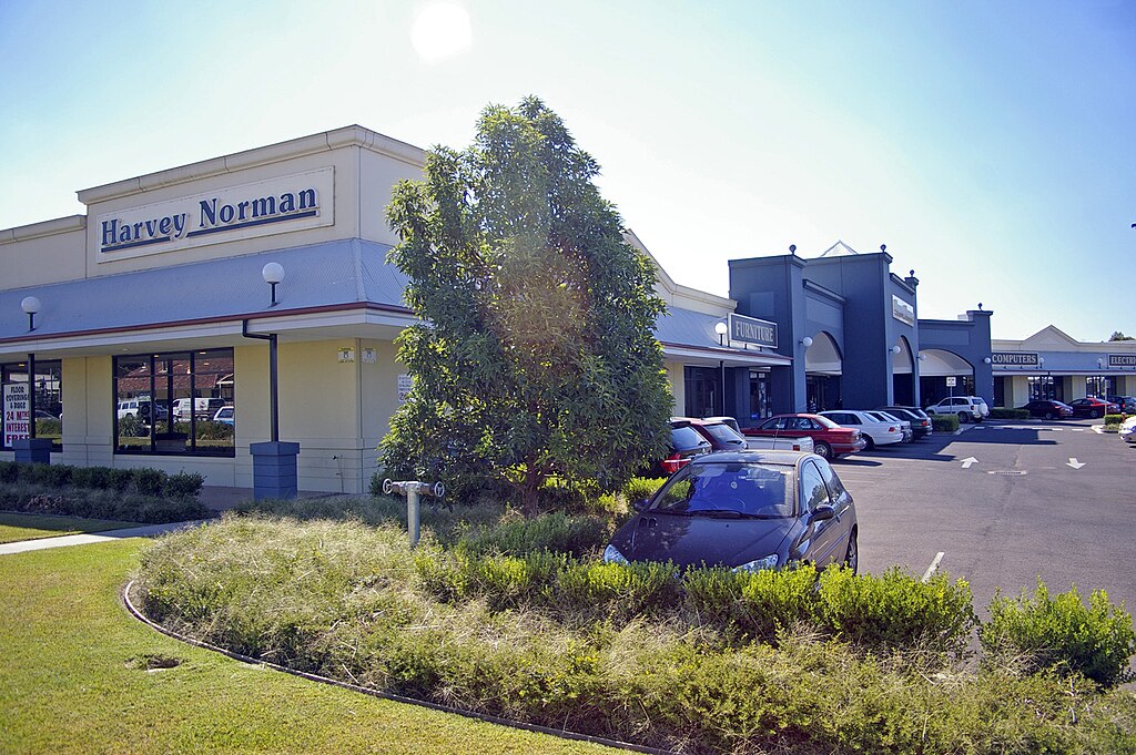 harvey norman thomastown opening hours