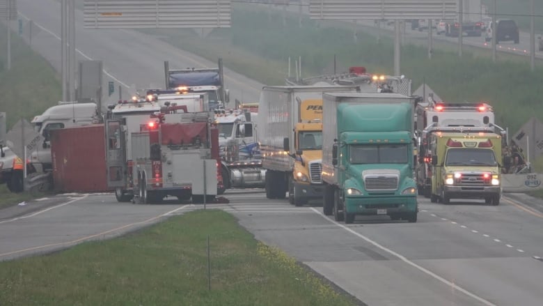 highway 40 accident vaudreuil