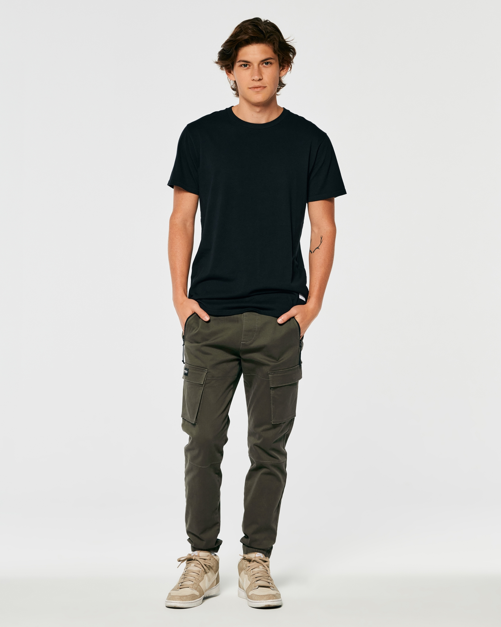 hollister cargo joggers