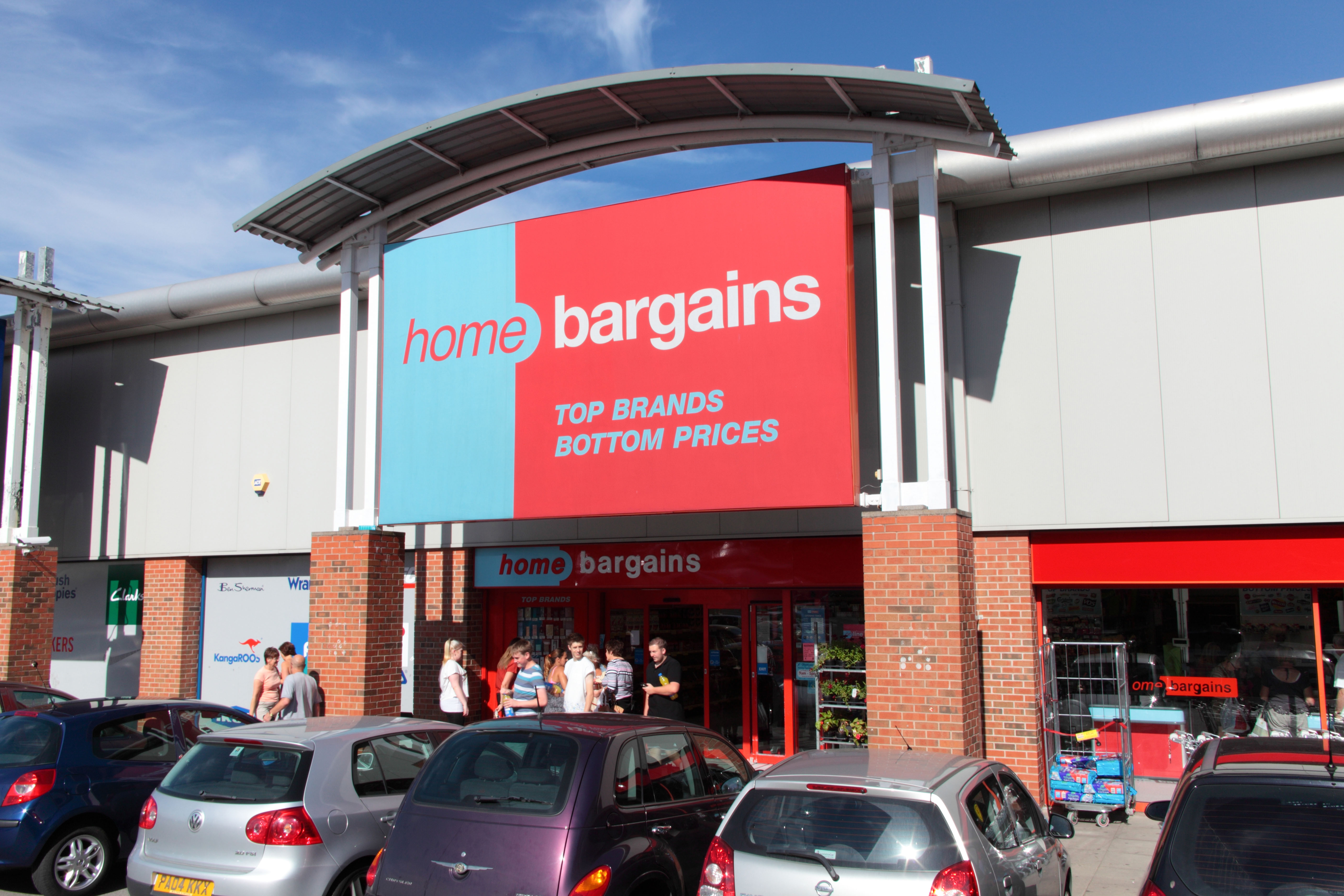 home bargains hempstead valley