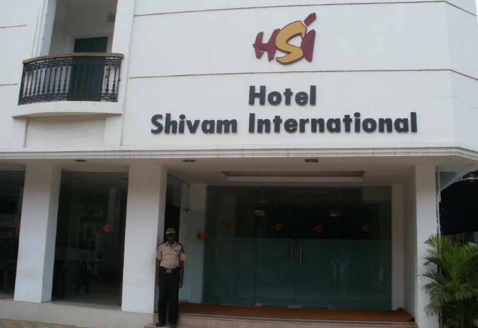 hotel shivam somnath