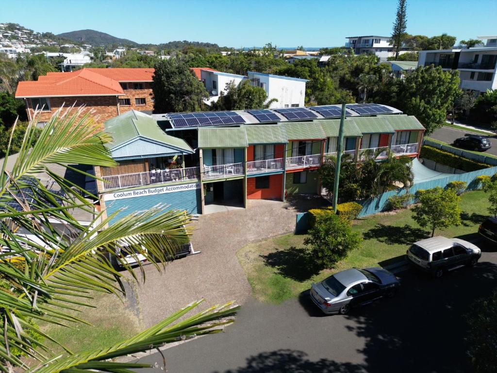 hotels in coolum