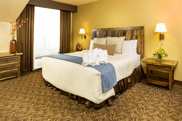 hotels near colusa casino