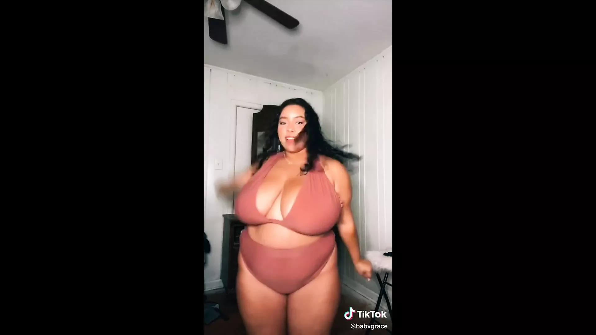 huge boobs tik tok