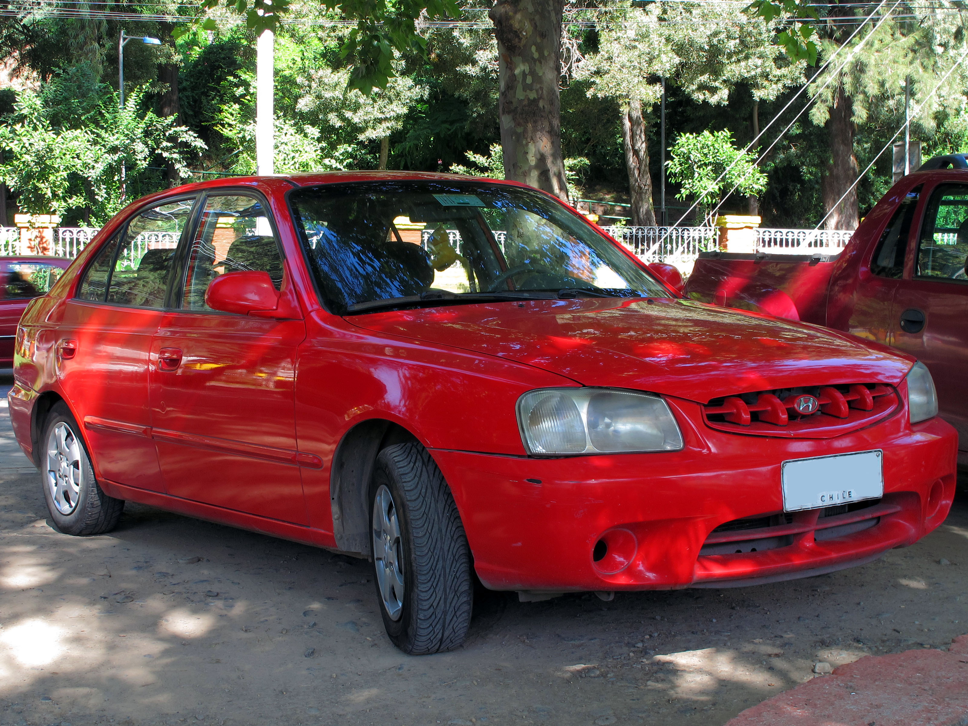 hyundai 1.5 gls 2000 model