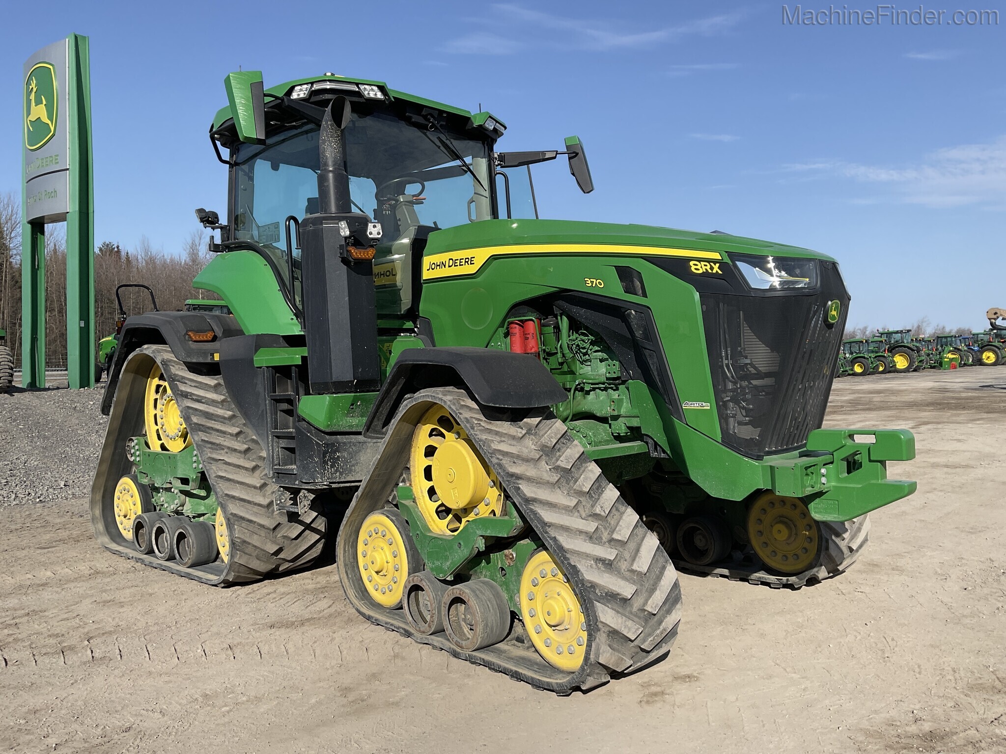 john deere st-roch