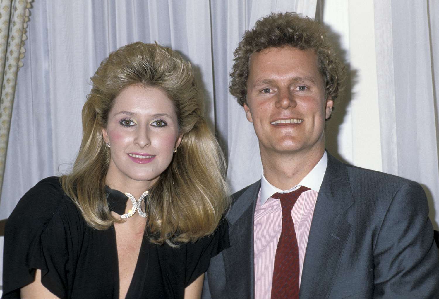 kathy hilton husband