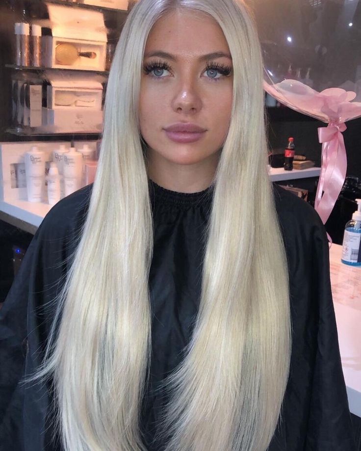 la blonde beauty works