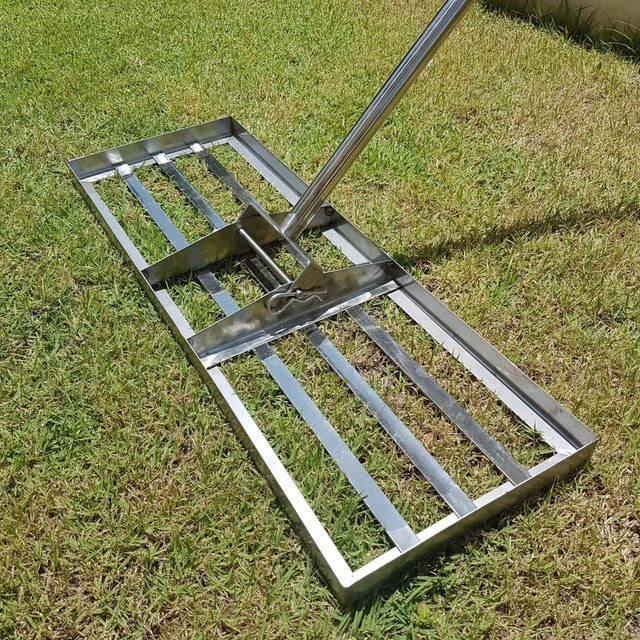 lawn leveller rake