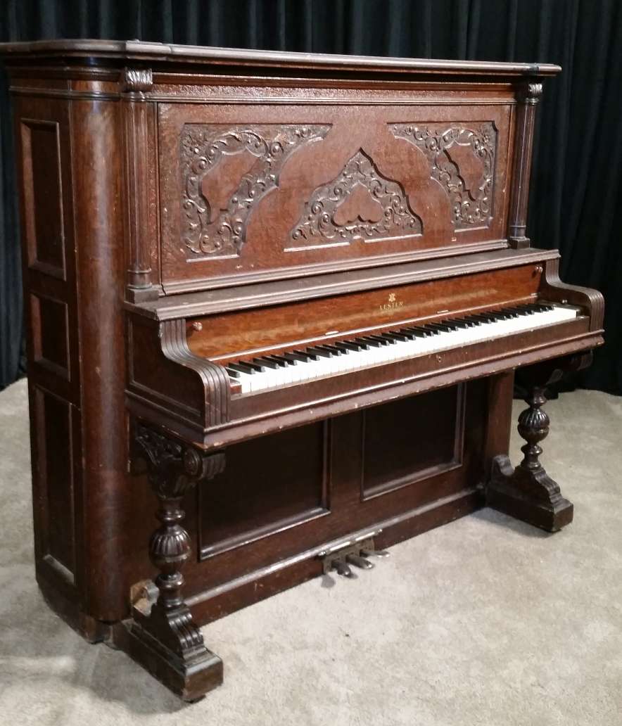 lester piano company