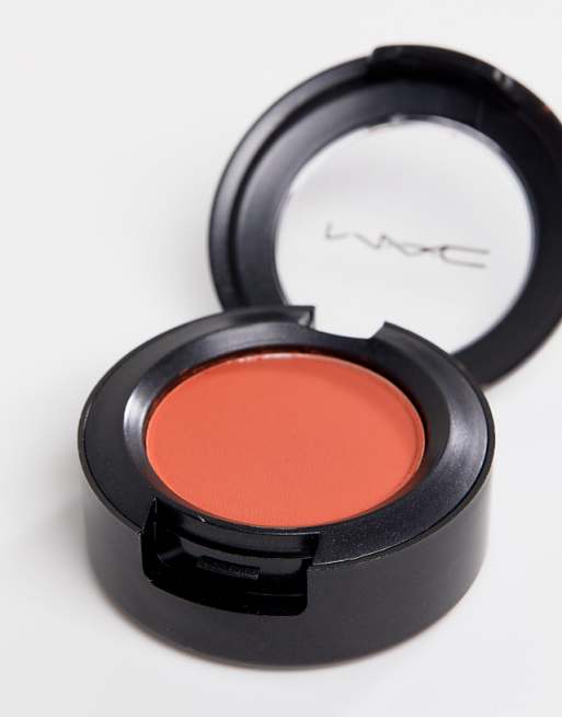 mac red eyeshadow